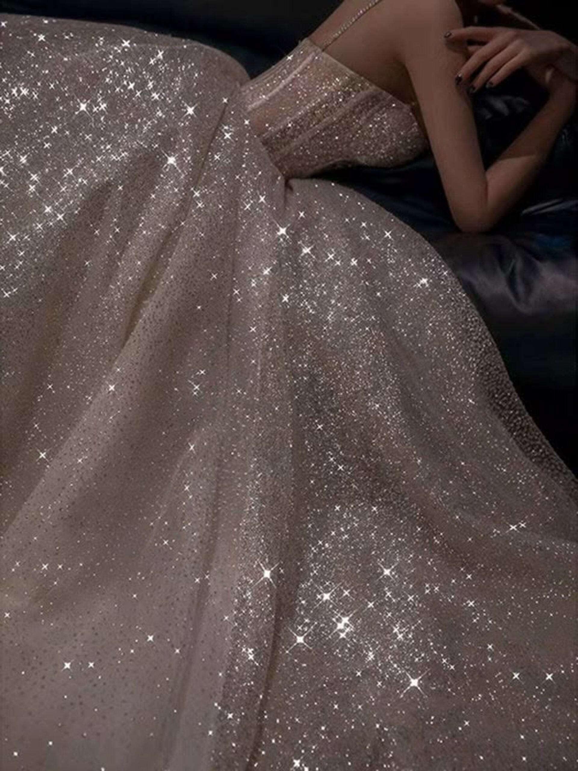 Tulle Blonda Glitterato - Sconti per Fioristi e Aziende - H 280 x 25 mt Prodotto in Italia
