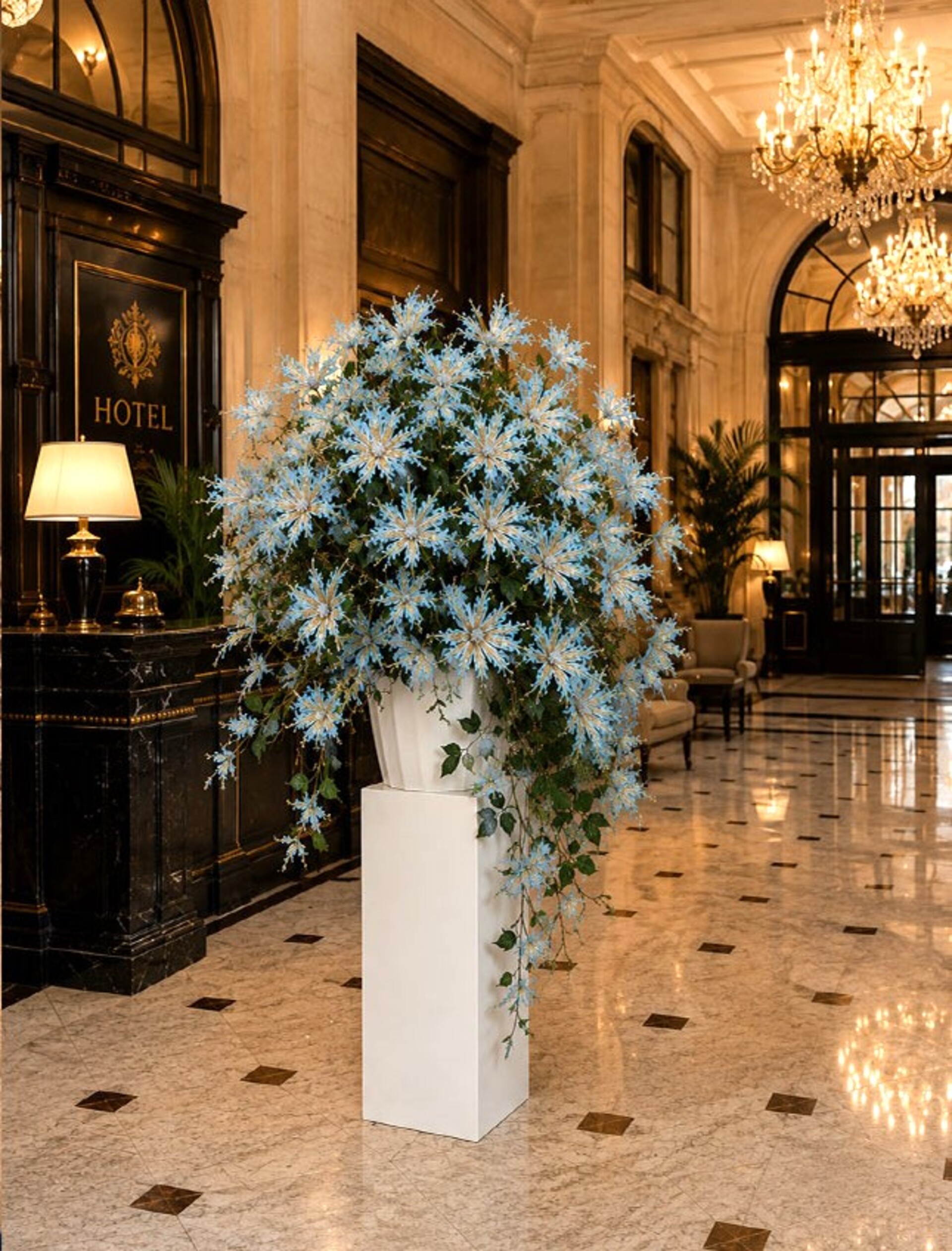 Clematis Artificiale H 66  - Sconti per Fioristi e Aziende Glitterata con petali animat