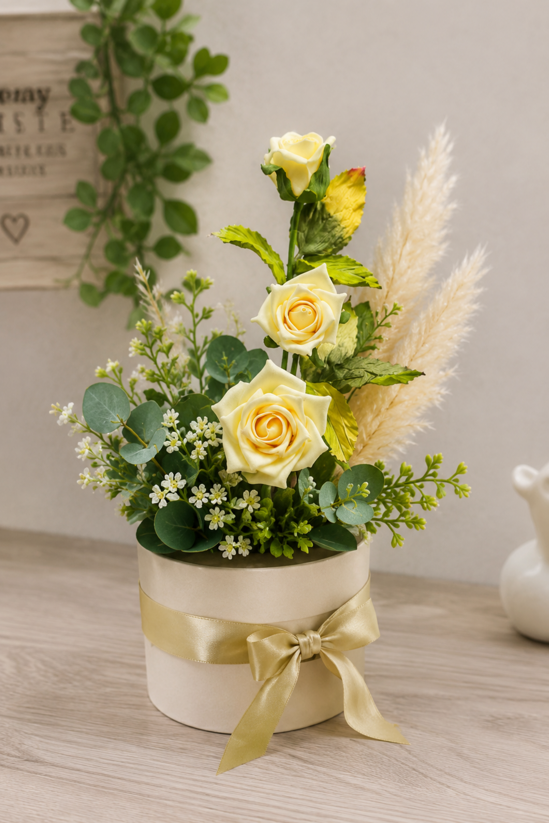 Rose Tralcio x 3 Artificiali  - Sconti per Fioristi e Aziende - in Polifoam