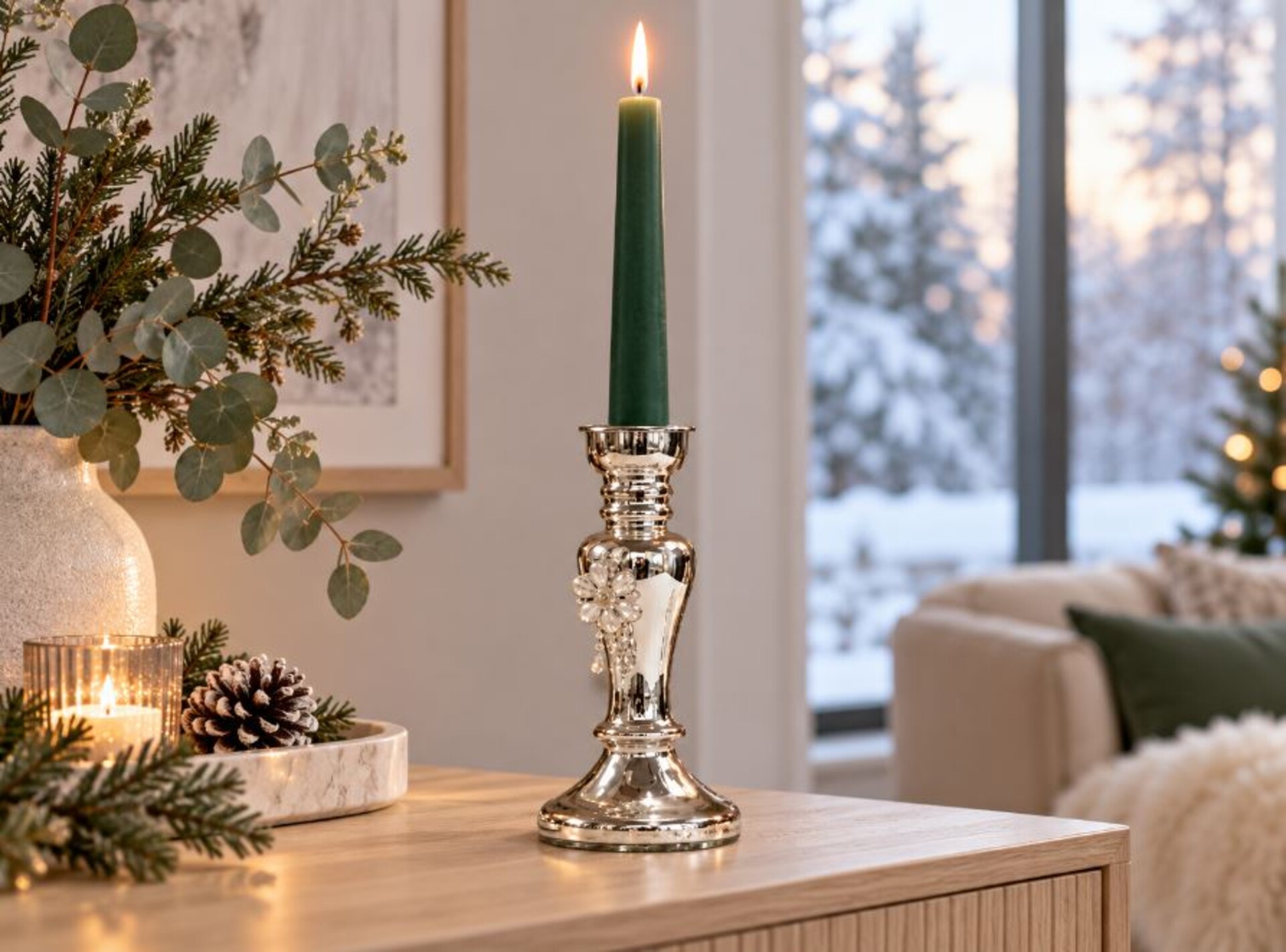 Candelabro in vetro argentato  - Sconti per Fioristi e Aziende . - Con perle H 21 E H 26