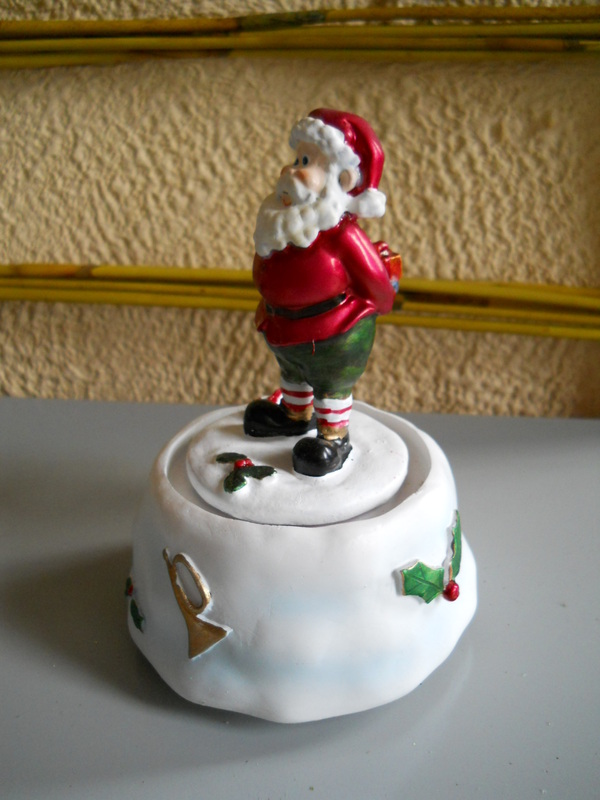 Babbo Natale Carillon H 16  - Sconti per Fioristi e Aziende - in resina