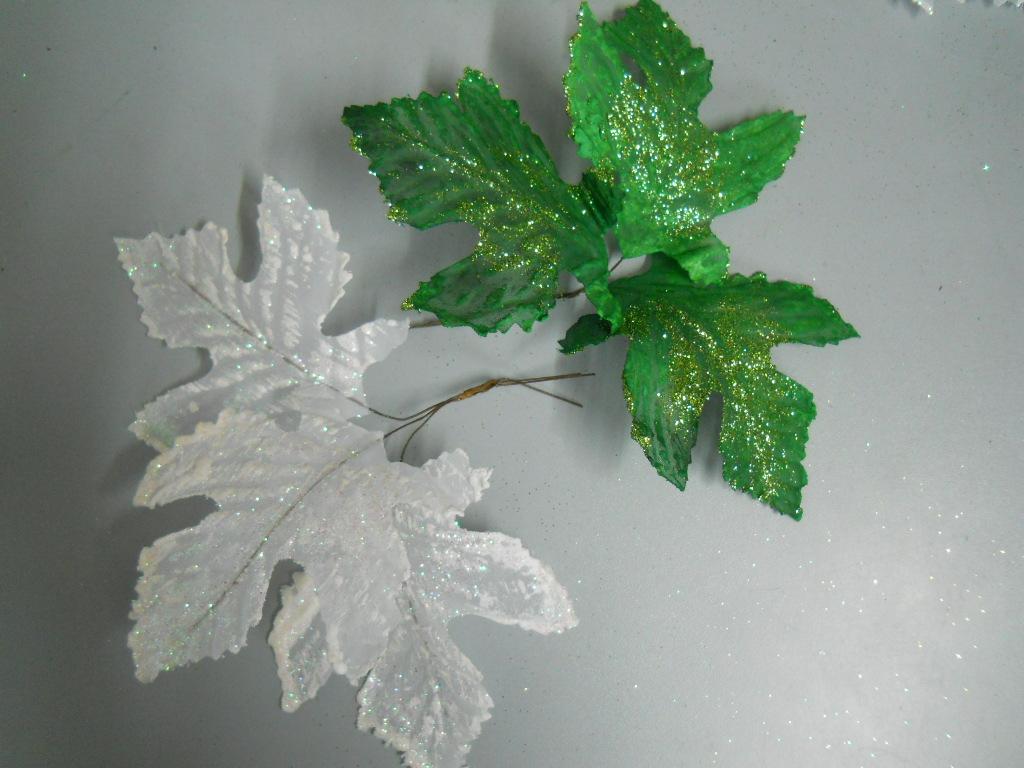 Foglie Acero Glitterate  - Sconti per Fioristi e Aziende Conf.x 12 cm 9x10 Conf, x 10 cm.12x14