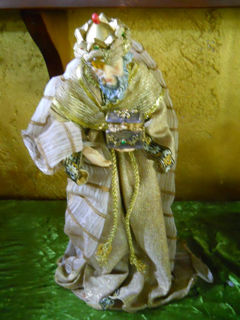 Natività H 41 con 10 soggetti - Sconti per Fioristi e Aziende - in ceramica