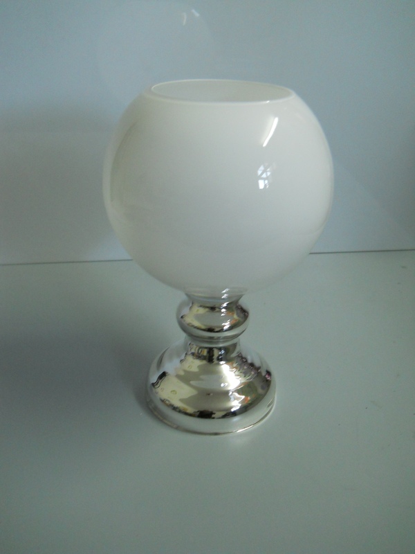Coppa Sferica Bianca H 38  - Sconti per Fioristi e Aziende - Coppa dm.25 base Argento