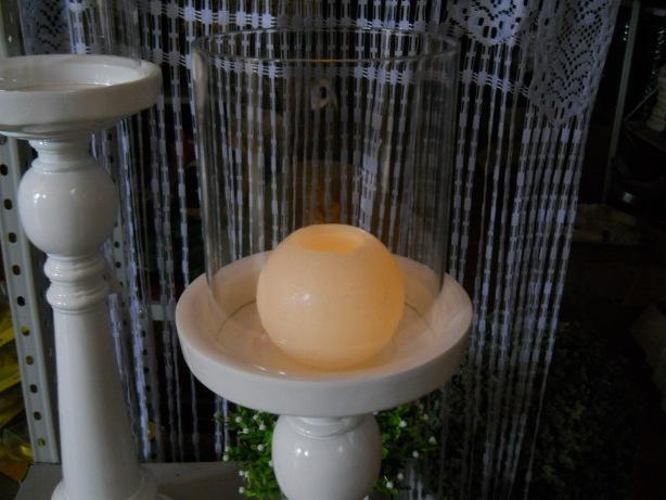 Candelabri in legno  bianco - Sconti per Fioristi e Aziende - con frangivento