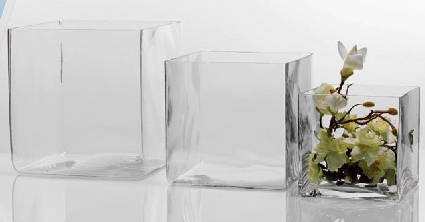 Cubetto cm. 20x20 H 20 in vetro trasparente - Sconti per Fioristi