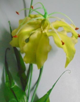 Gloriosa x 3 Artificiale H 130  - Sconti per Fioristi e Aziende . - In Flormatik