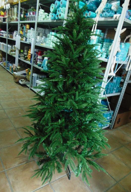 Albero Natale Baviera  - Sconti per Fioristi e Aziende - H 150  con 680 rami