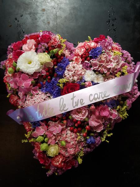 Cuore Aperto Ydro a Goccia - Sconti per Fioristi e Aziende - Misura cm. 80 x 50