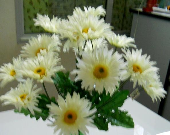 Gerbera Artificiale Bush x 8 in poliester - Sconti per Fioristi e Aziende