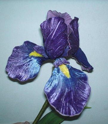 Iris Artificiale Singolo H 100- Sconti per Fioristi e Aziende . - in velluto