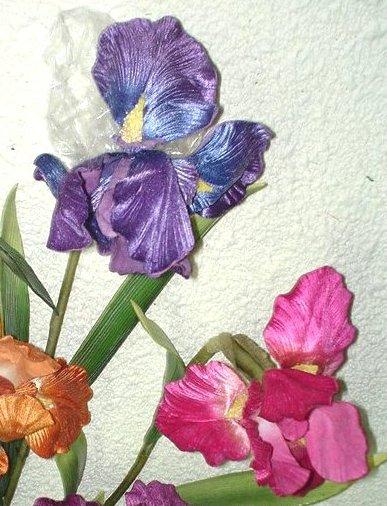 Iris Artificiale Singolo H 100- Sconti per Fioristi e Aziende . - in velluto