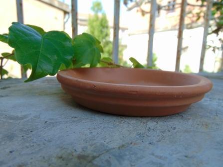 Sottovaso Terracotta in due misure - Sconti per Fioristi e Aziende