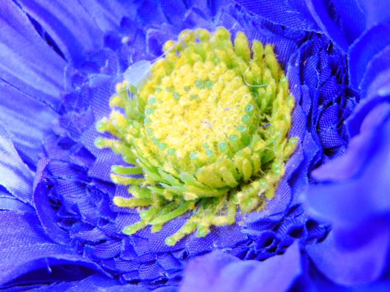 Gerbera Large Artificiale H 75 in poliestere - Sconti per Fioristi e Aziende .