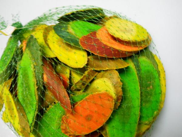 Legni tagliati e colorati misti da gr. 500 - Sconti per Fioristi e Aziende