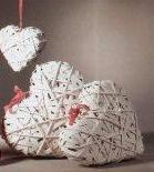 Cuore Vimini Bianco e Rosso intrecciato bombato Articolo per San Valentino - Sconti per Fioristi e Aziende