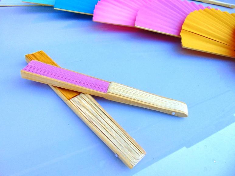 Ventaglio in legno e carta - Sconti per Fioristi e Aziende - cm. 21