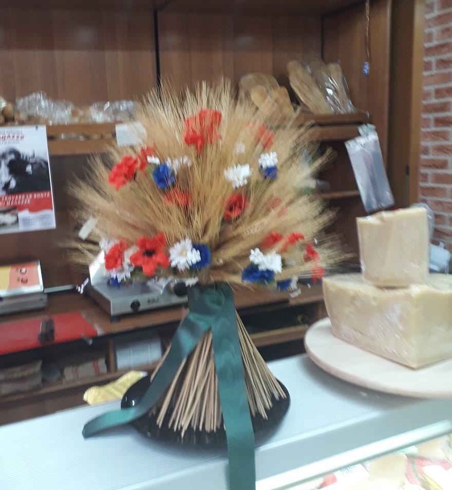 Mazzo legato con Spighe di Grano, Papaveri e Fiordalisi H 45 dm. 40 - Sconti per Fioristi e Aziende