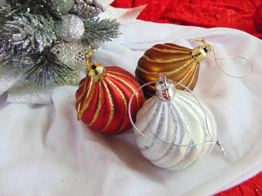 Palline di Natale x 3 filo glitter - Sconti per Fioristi e Aziende - in 3 modelli e colori
