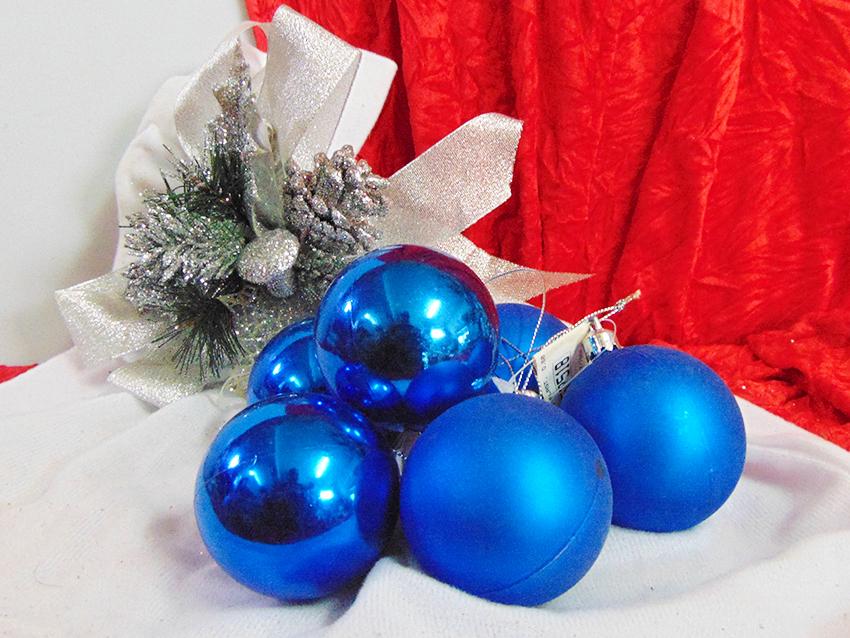 Palline di Natale Lucido/Matt  - Sconti per Fioristi e Aziende - cm. 8 Conf. 2 palline