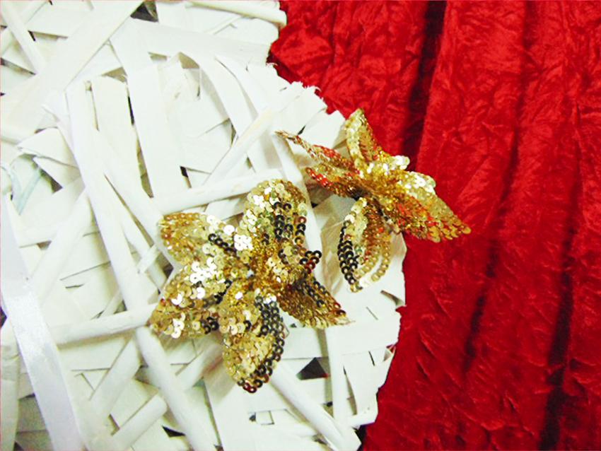 Fiori Oro x 2 dm. 9 con clip e paillettes - Sconti per Fioristi e Aziende