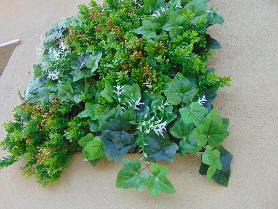 Pannello vegetato Boxwood cm. 33x33 - Sconti per Fioristi e Aziende . - in poliestere e lattice