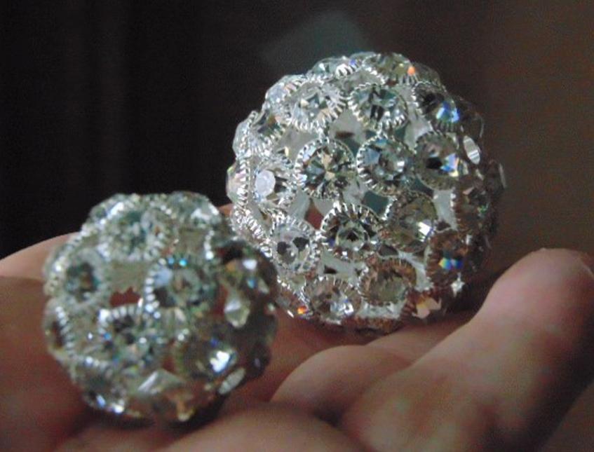 Sfera Strass Swarosky  - Sconti per Fioristi e Aziende - dm. 28 e 40 mm.