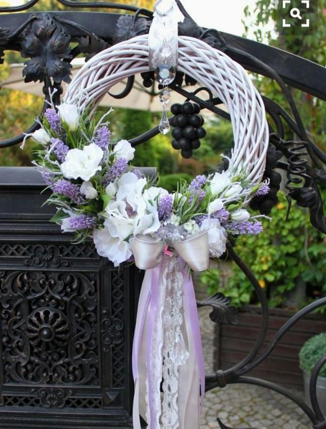 Coroncina vimini bianco - Sconti per Fioristi e Aziende - dm. 20 intrecciato