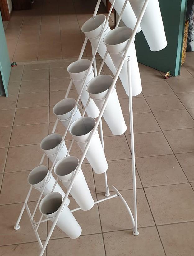 Carrello Portafiori in ferro H 147 x 35 - Sconti per Fioristi, Aziende e Wedding - Con 12 alloggi