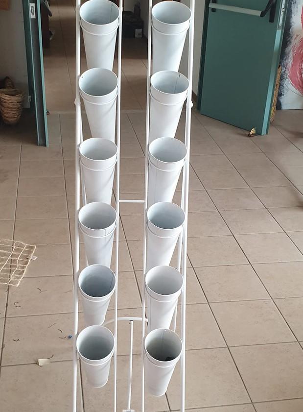 Carrello Portafiori in ferro H 147 x 35 - Sconti per Fioristi, Aziende e Wedding - Con 12 alloggi