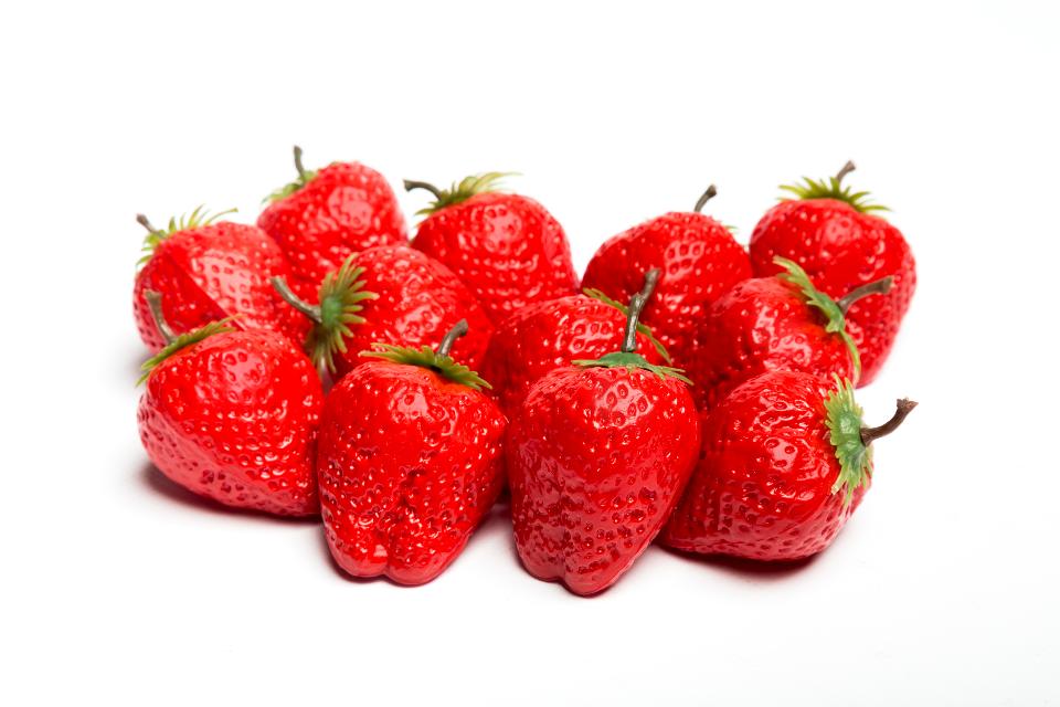 Fragole artificiali H. 5 dm. 3  - Sconti per Fioristi e Aziende Realistiche -  in plastica