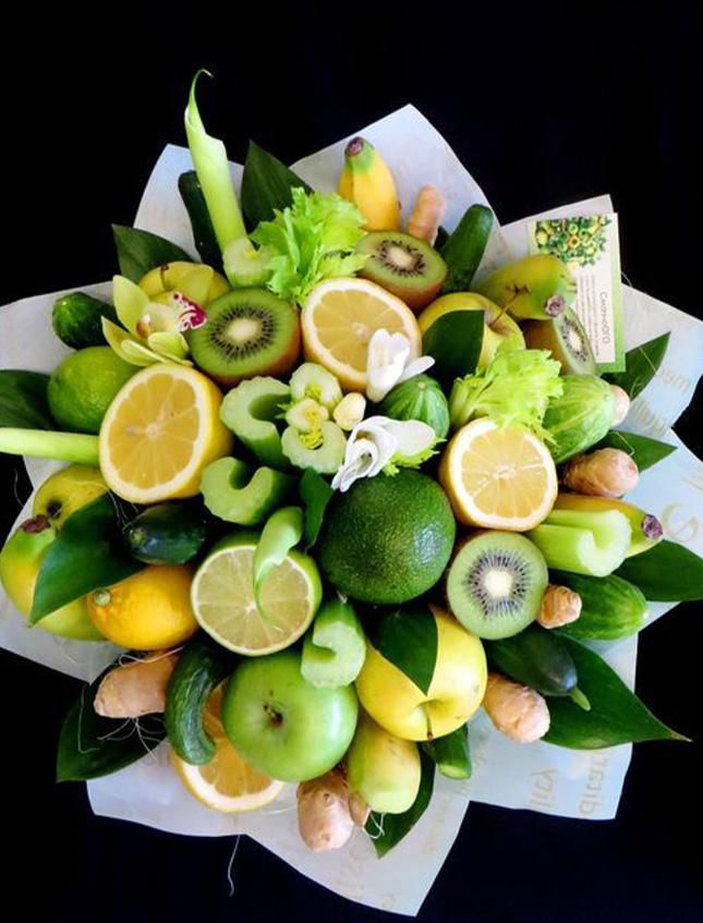 Limone mezzo artificiale in plastica  - Sconti per Fioristi e Aziende e Wedding . - cm. 4 x 3.5