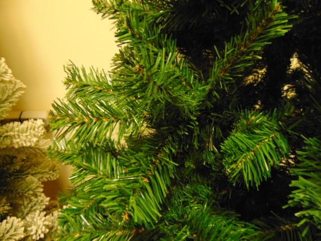 Albero di Natale Alaska PVC - Sconti per Fioristi e Aziende . - H 210