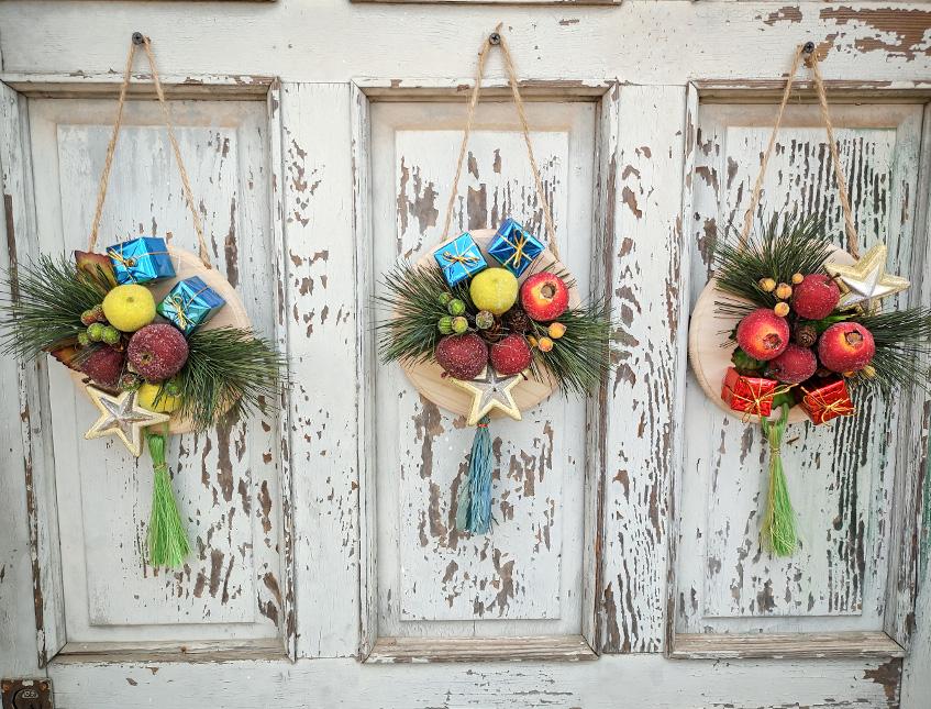 Decoro  frutta zuccherata - Sconti per Fioristi e Aziende - H 30 Su base legno dm. 18