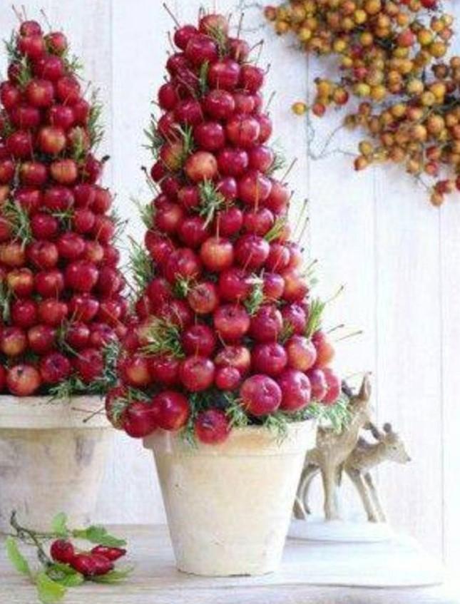 Mela rossa artificiale in plastica dm. 8 cm H 7 - Sconti per Fioristi e Aziende e Wedding .