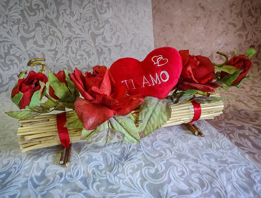 Tronchetto di San Valentino cm. 32 Sconti per Fioristi, Wedding e Aziende