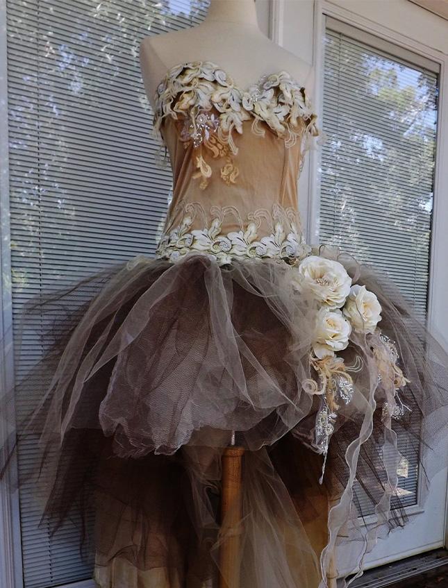 Manichino in Plastica H 58/60 Bianco - Mezzo Busto Uomo e Donna - Sconti per Fioristi, Wedding e Aziende