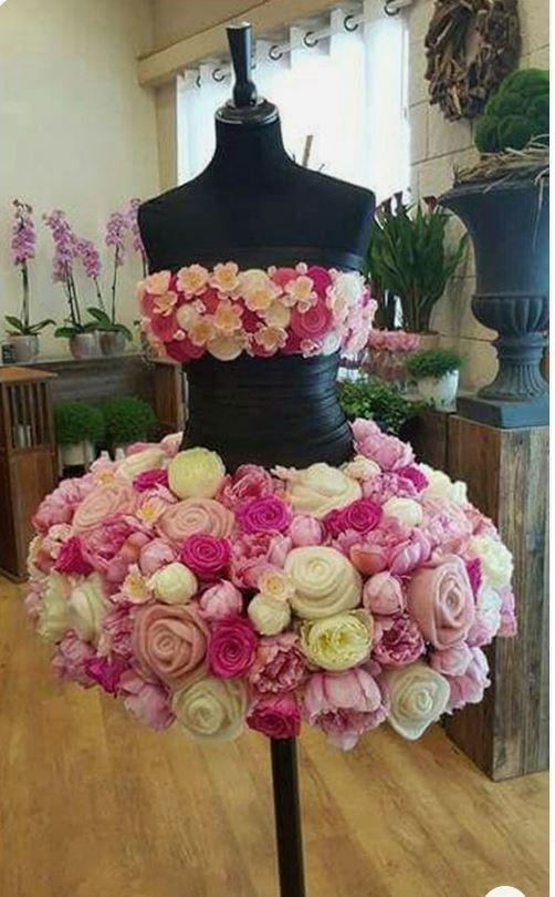 Manichino in Plastica H 90/94 Nero Uomo e Donna Sconti per Fioristi, Wedding e Aziende