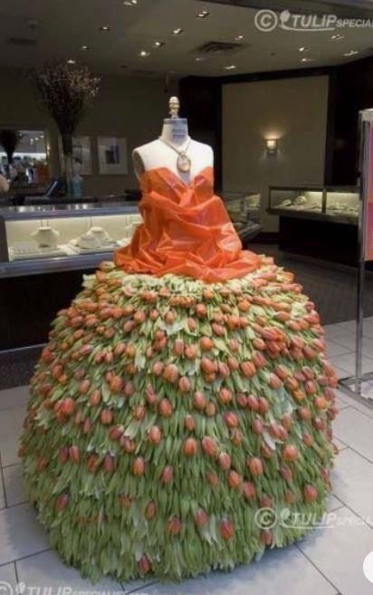 Manichino in Plastica H 58 Bianco Mezzo Busto - Sconti per Fioristi Wedding e Aziende - Uomo e Donna