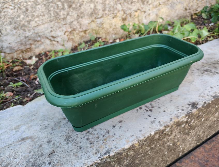 Vaschetta cm. 25 x 12 H 9  - Sconti per Fioristi e Aziende - portaspugna con sotto vaschetta ad innesto