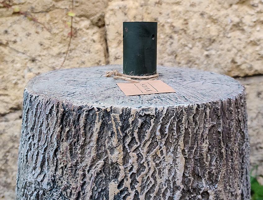 Tronco per albero di natale - Sconti per Fioristi e Aziende . - H 43 x 12 Kg in Cemento
