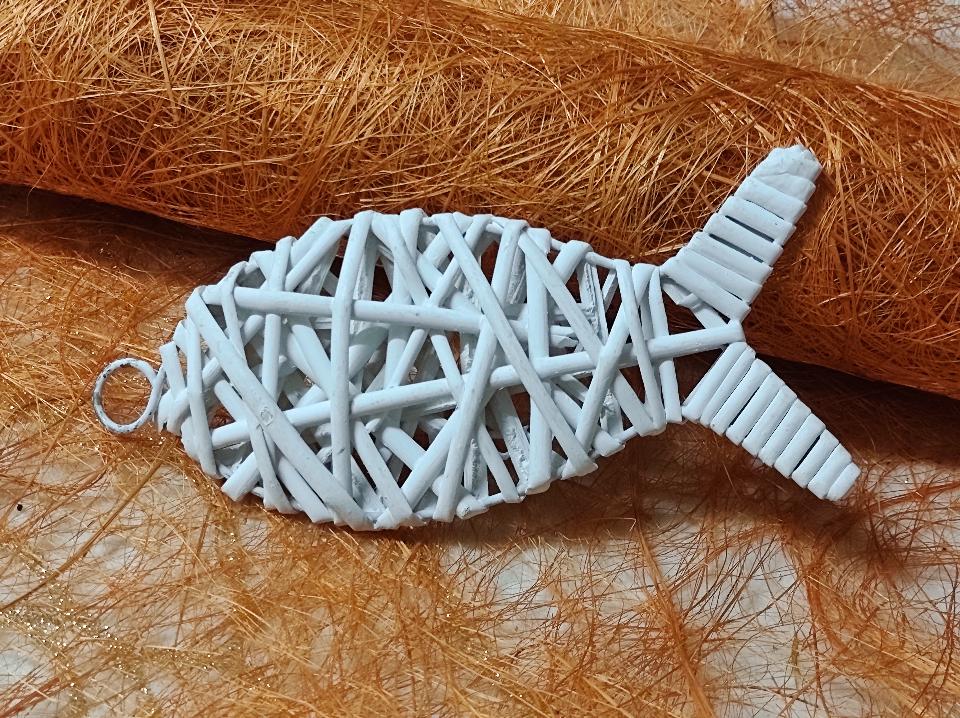 Pesce in vimini intrecciato - Sconti per Fioristi e Aziende - cm. 21x10