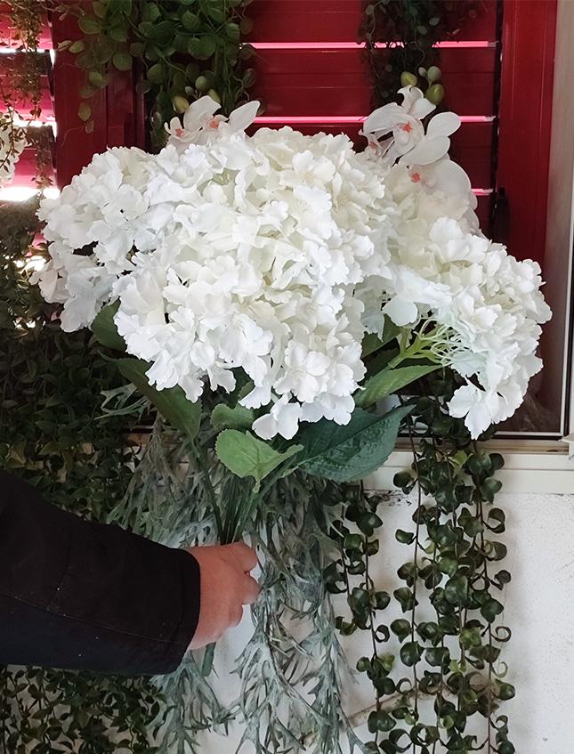 Ortensia Bush x 6 Artificiale - Sconti per Fioristi e Aziende . - Vari colori