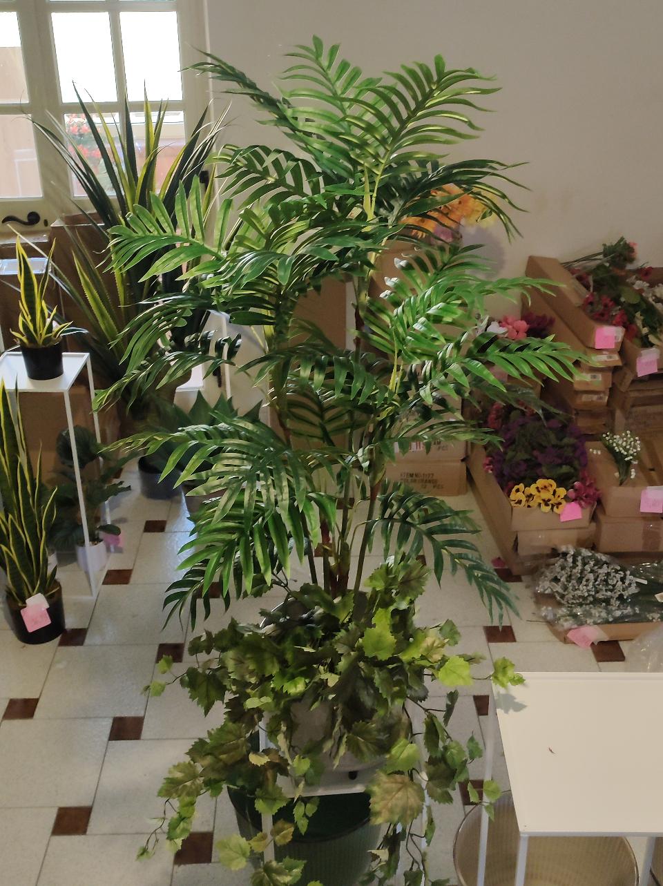 Areca Palm H 110 con vaso  - Sconti per Fioristi e Aziende . - Artificiale real touch