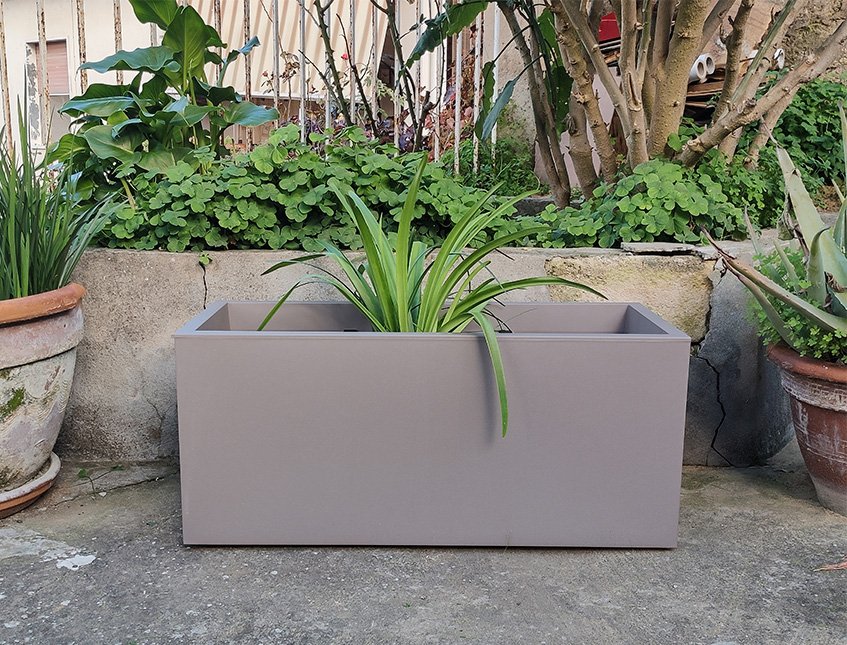 Fioriera retta H 33 Tortora - Sconti per Fioristi e Aziende . - in ABS Larga