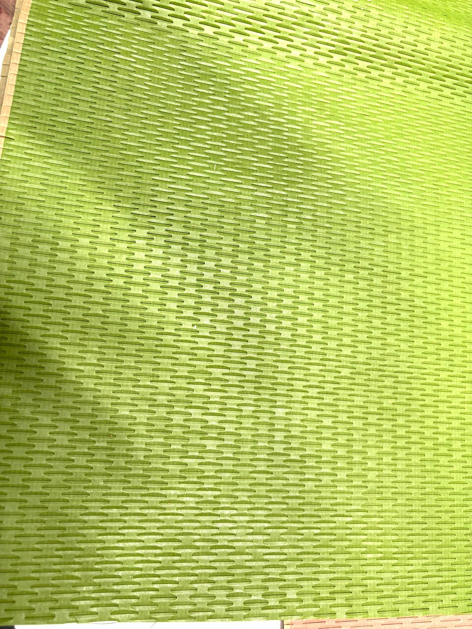 Fogli Alveare in carta cm. 50X70 T.U. - Sconti per Fioristi e Aziende - Nido d'Ape conf. x 25 fogli