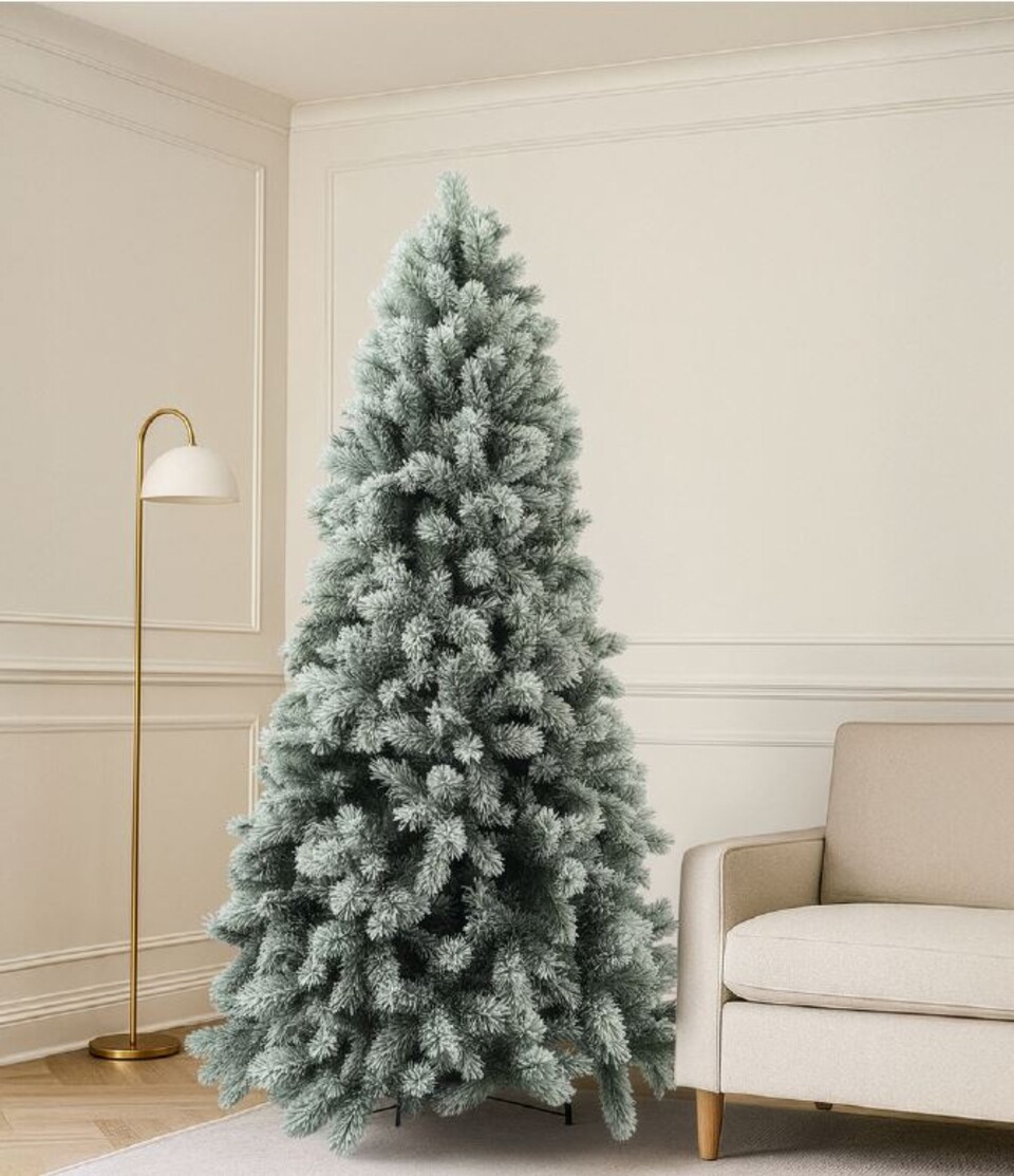 Albero Courmayeur H 260 - Sconti per Fioristi e Aziende - Innevato PVC 1540 rami