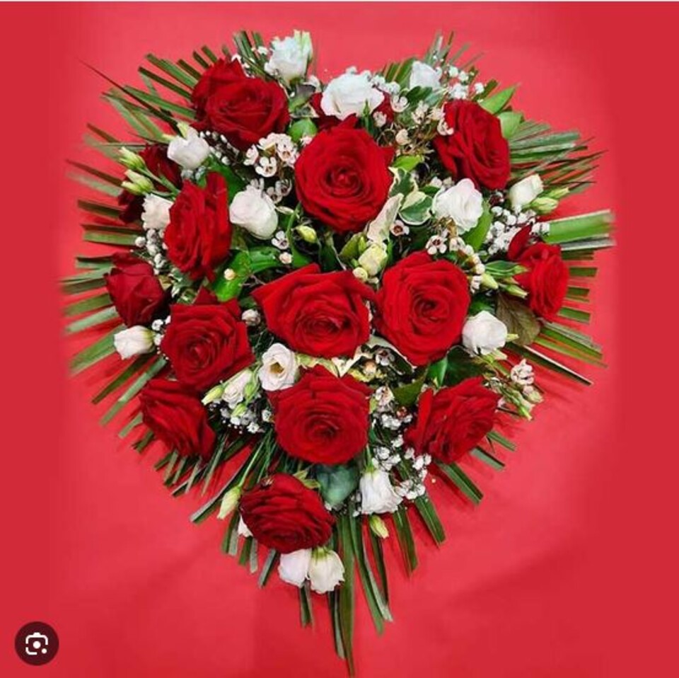 Cuore di spugna cm.30 x 2 Pz  -Articolo tecnico per Fioristi - Ydro con Base in plastica