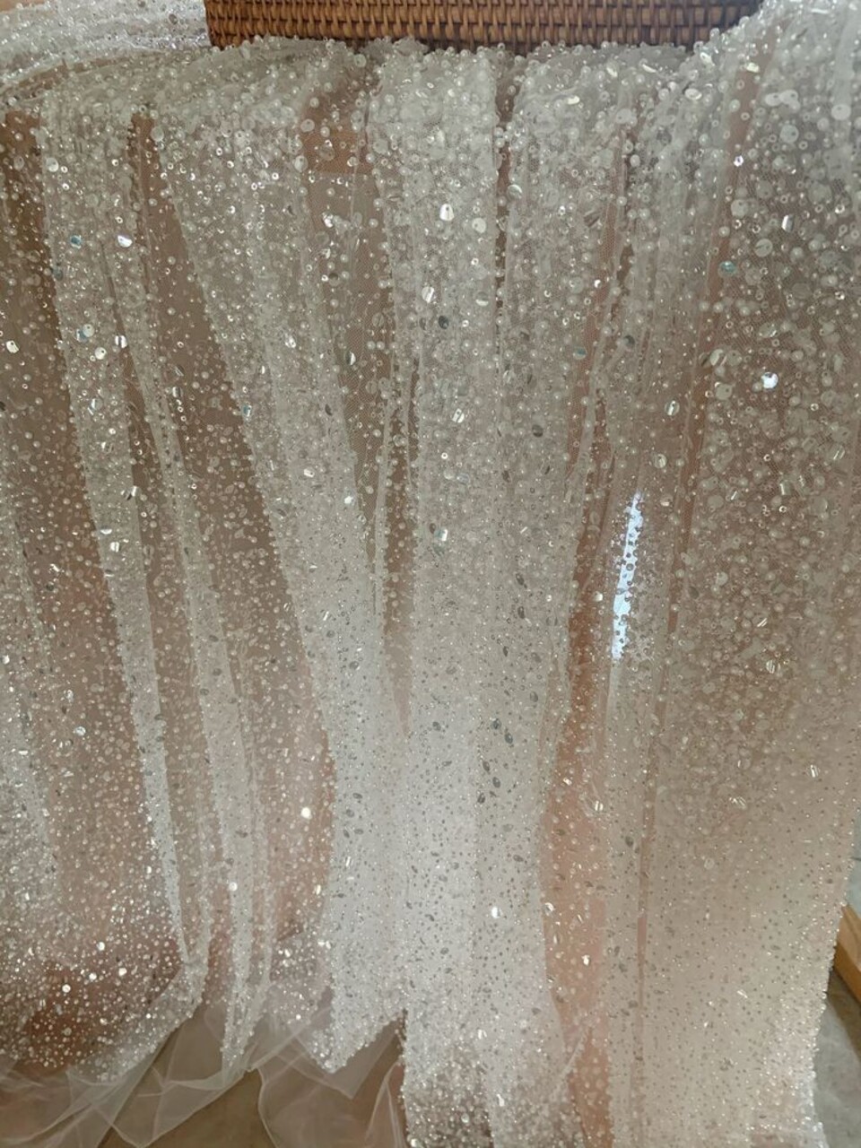 Tulle Blonda Glitterato - Sconti per Fioristi e Aziende - H 280 x 25 mt Prodotto in Italia