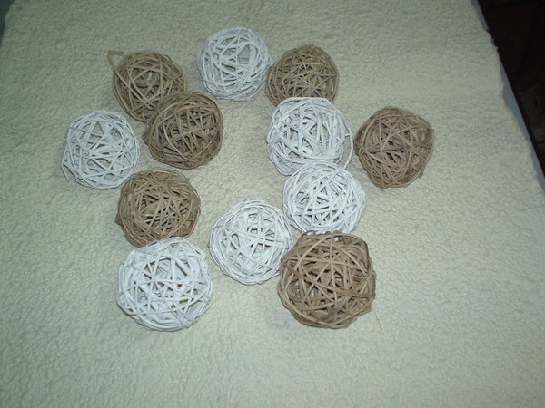Sfera intrecciata Dm.7 in midollino x 6 - Sconti per Fioristi e Aziende